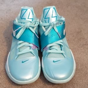 KD 4 Easter